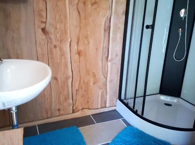 Kleines Huettchen. *